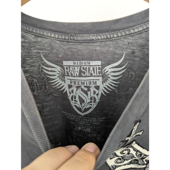 VTG Raw State Premium Gray Cross Graphic Tee Medium Distressed Gothic Edgy Style - Picture 4 of 7